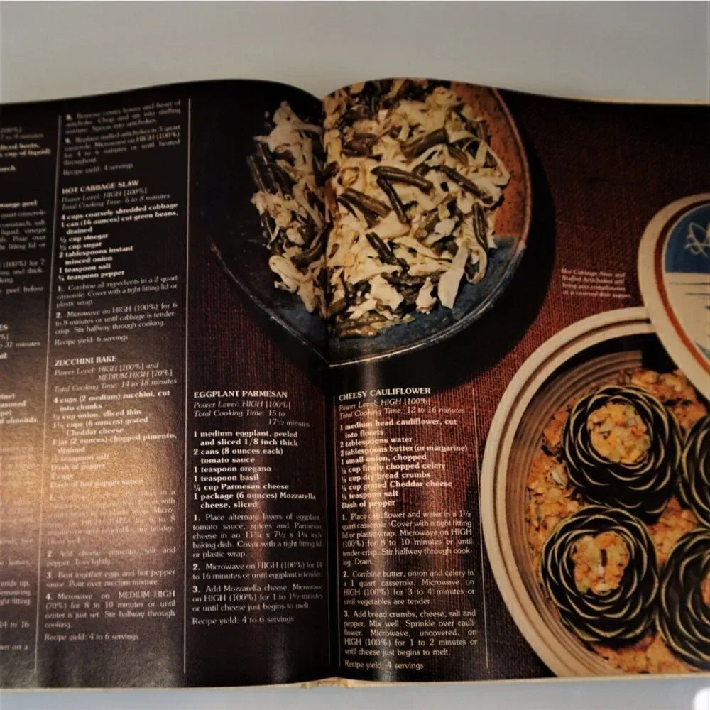 A Guide to Microwave Cooking 1981 Hardcover 400 Tested Microwave Recipes